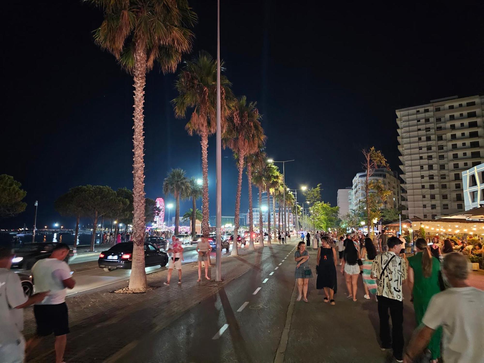 Seascape Apartments Vlore Ngoại thất bức ảnh