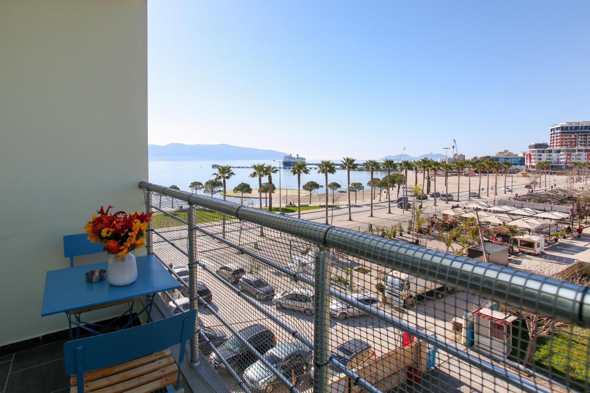 Seascape Apartments Vlore Ngoại thất bức ảnh