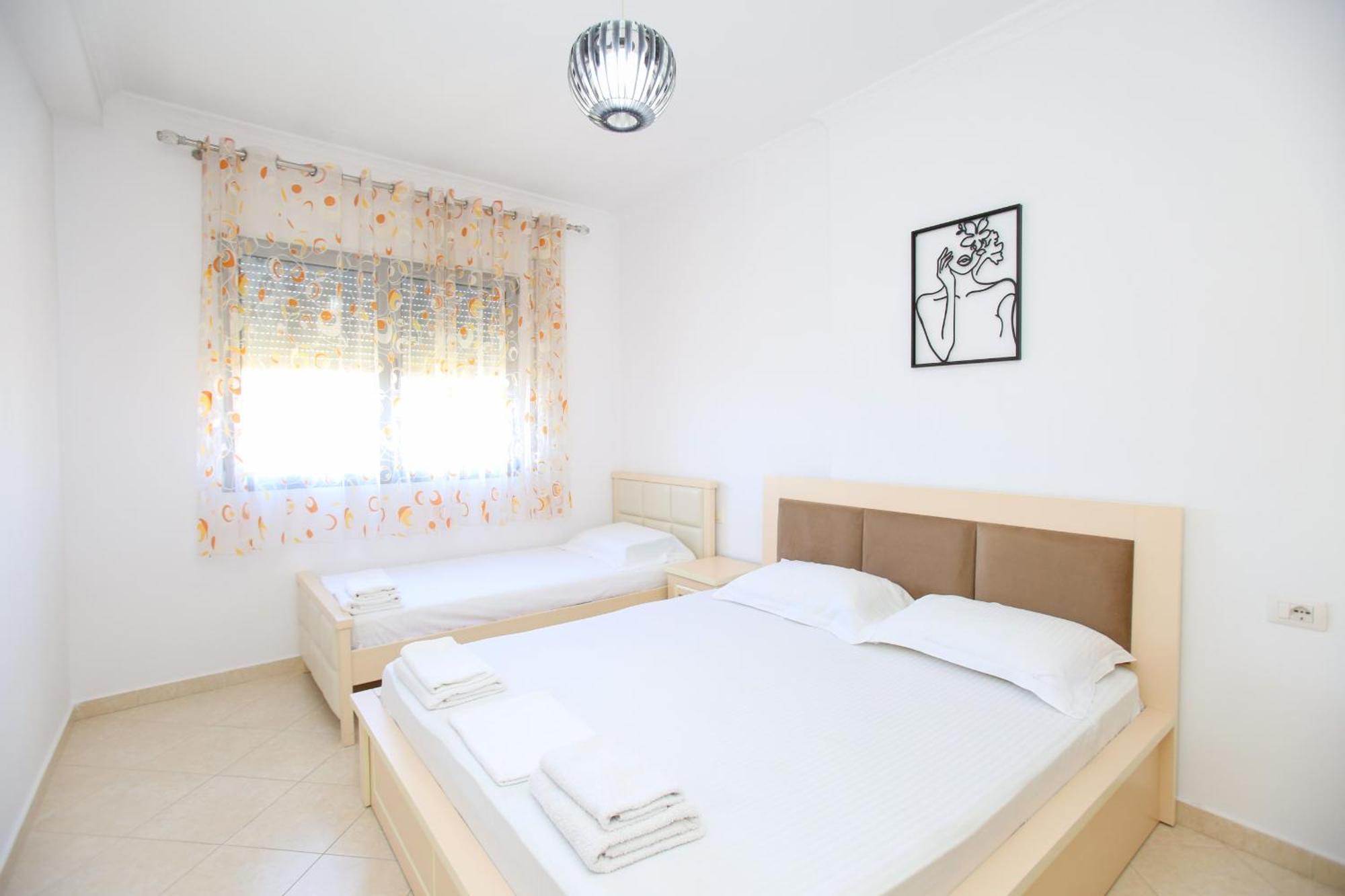 Seascape Apartments Vlore Ngoại thất bức ảnh